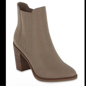 MIA santos boot in grey